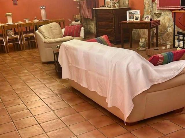 Villa in vendita a Castiglione a Casauria PE