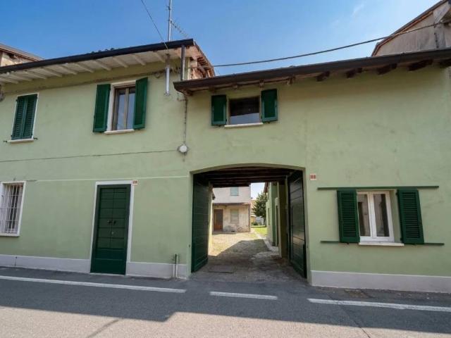 Villa in vendita a Castiglione d'Adda LO
