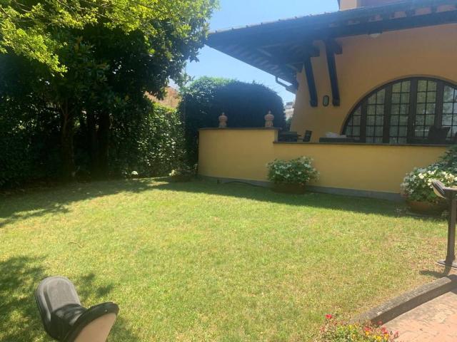Villa in vendita a Castiglione d'Adda LO