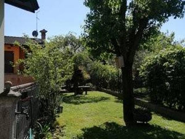 Villa in vendita a Castiglione d'Adda LO
