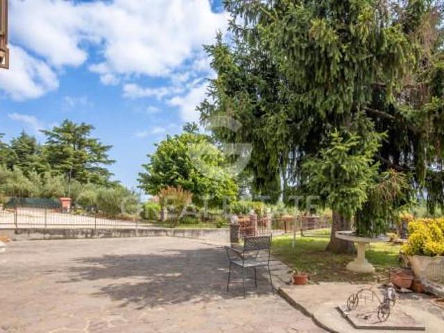 Villa in vendita a Castiglione Del Lago