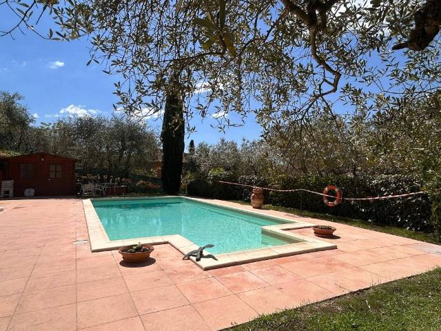 Villa in vendita a Castiglione del Lago PG