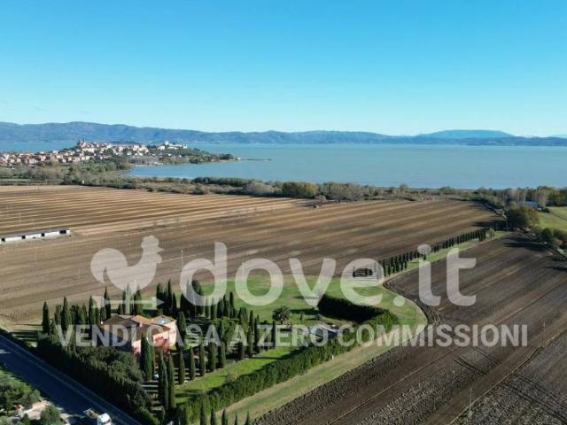 Villa in vendita a Castiglione del Lago PG