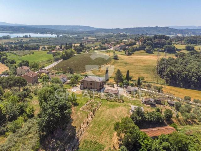 Villa in vendita a Castiglione del Lago PG