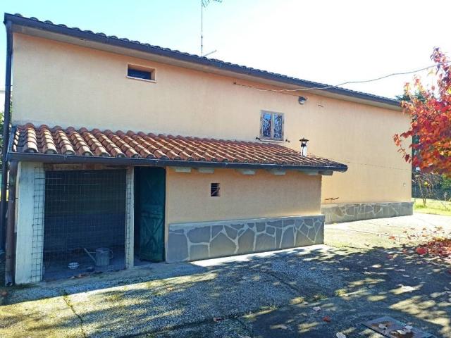 Villa in vendita a Castiglione del Lago PG