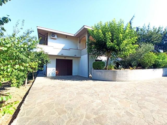 Villa in vendita a Castiglione del Lago PG