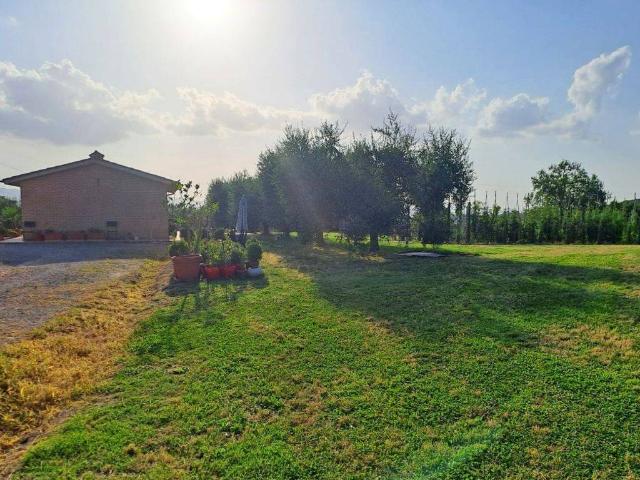 Villa in vendita a Castiglione del Lago PG