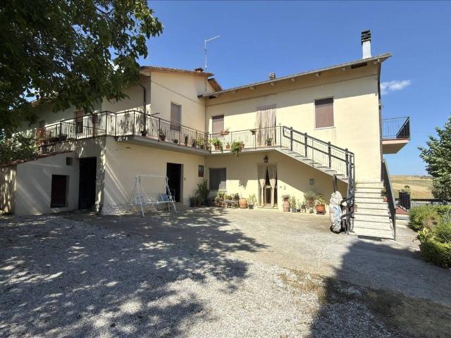 Villa in vendita a Castiglione del Lago PG
