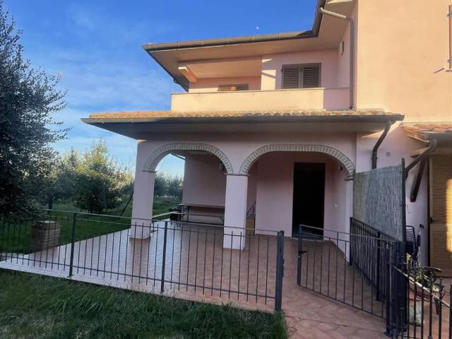 Villa in vendita a Castiglione del Lago PG