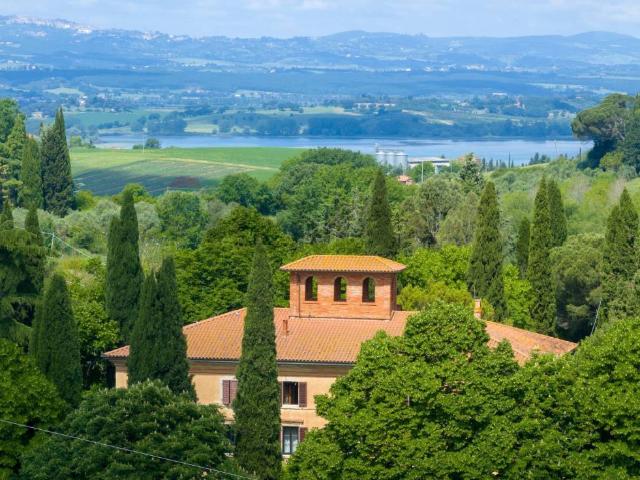 Villa in vendita a Castiglione del Lago PG