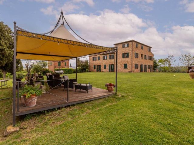 Villa in vendita a Castiglione del Lago PG