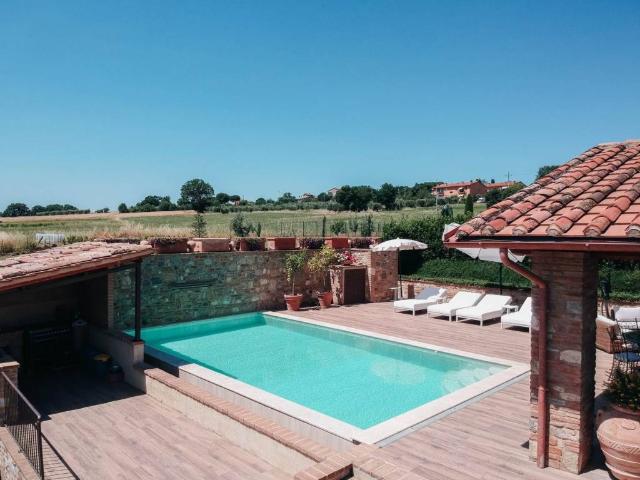 Villa in vendita a Castiglione del Lago PG