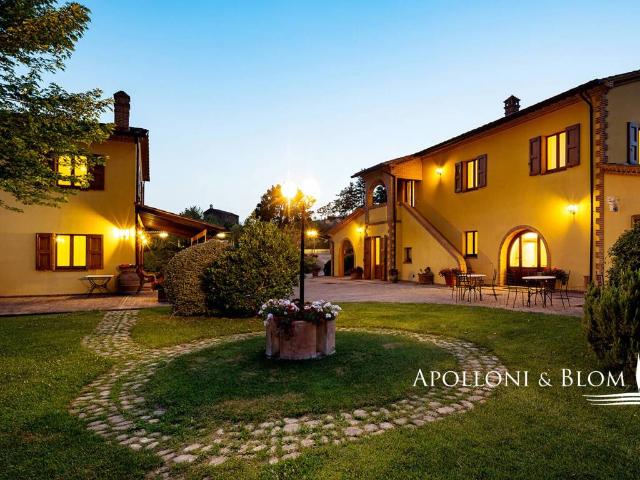Villa in vendita a Castiglione del Lago PG