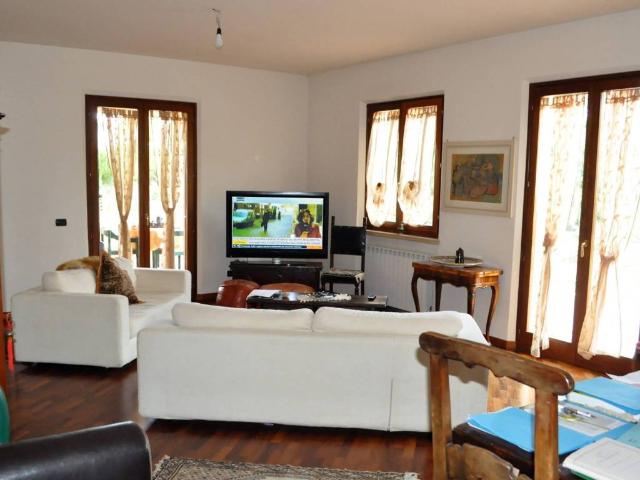 Villa in vendita a Castiglione del Lago PG