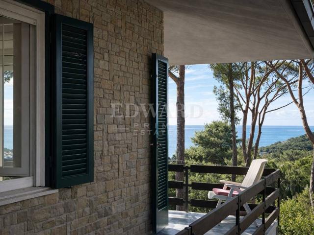 Villa in vendita a Castiglione della Pescaia GR