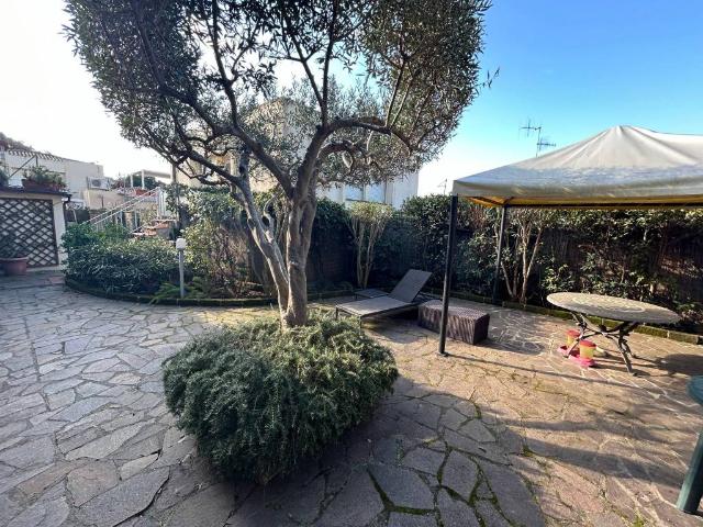 Villa in vendita a Castiglione della Pescaia GR
