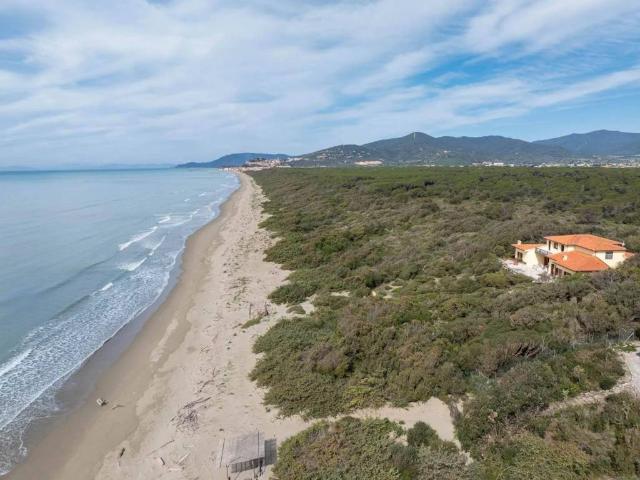 Villa in vendita a Castiglione della Pescaia GR