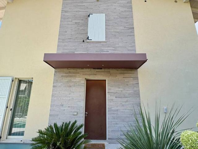 Villa in vendita a Castiglione delle Stiviere MN