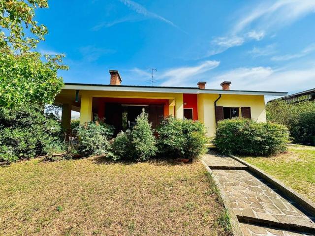 Villa in vendita a Castiglione delle Stiviere MN