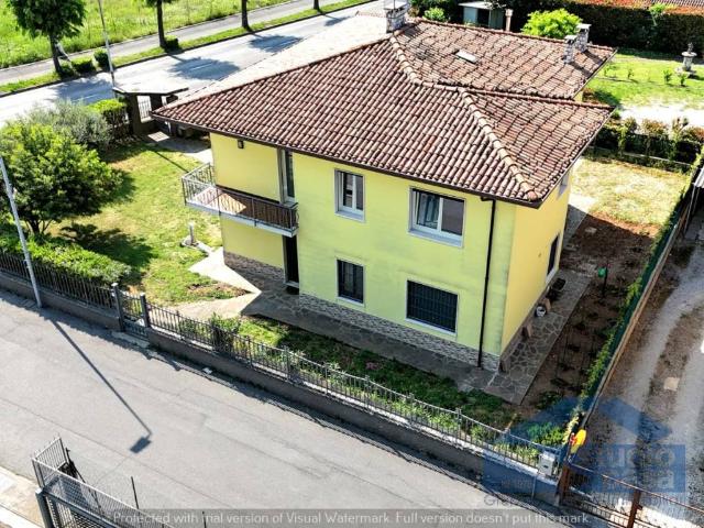 Villa in vendita a Castiglione delle Stiviere MN