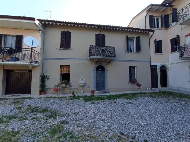 Villa in vendita a Castiglione delle Stiviere MN