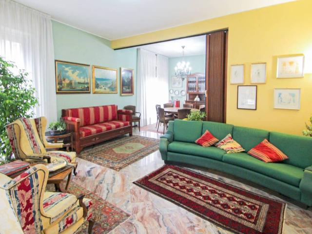 Villa in vendita a Castiglione Olona VA