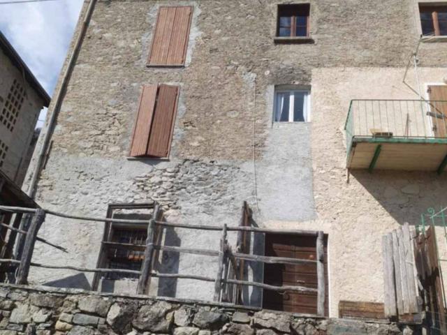 Villa in vendita a Castione Andevenno SO
