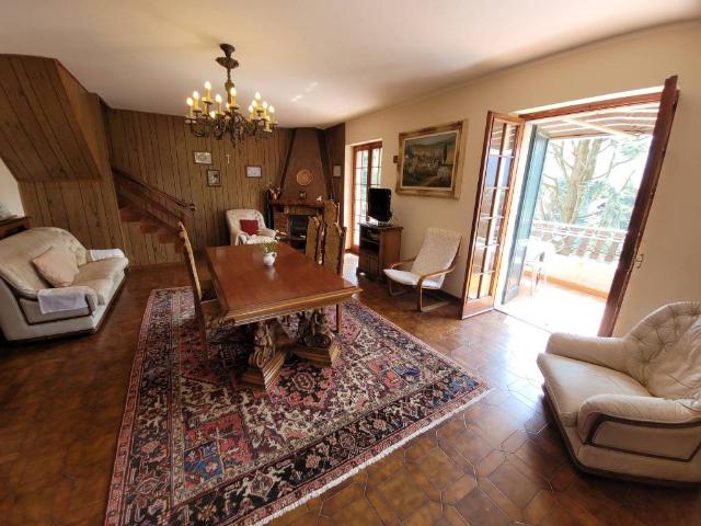 Villa in vendita a Castione della Presolana BG