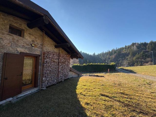 Villa in vendita a Castione della Presolana BG
