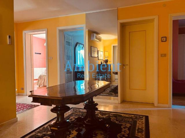 Villa in vendita a Castione della Presolana BG