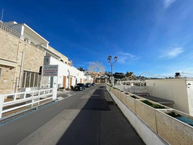 Villa in vendita a Castro LE