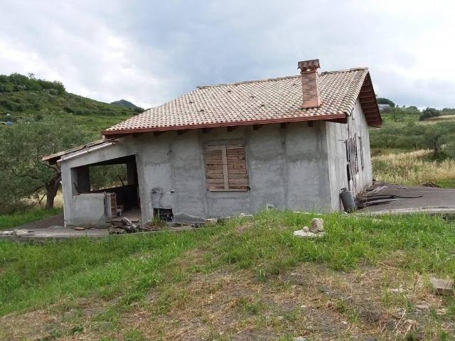 Villa in vendita a Castroreale ME