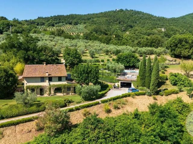 Villa in vendita a Cetona SI