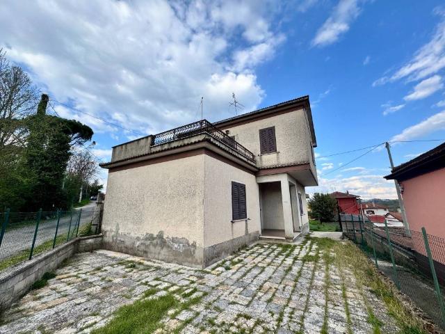 Villa in vendita a Ceccano FR
