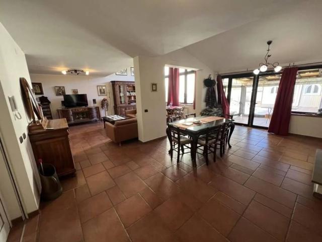 Villa in vendita a Cecina LI