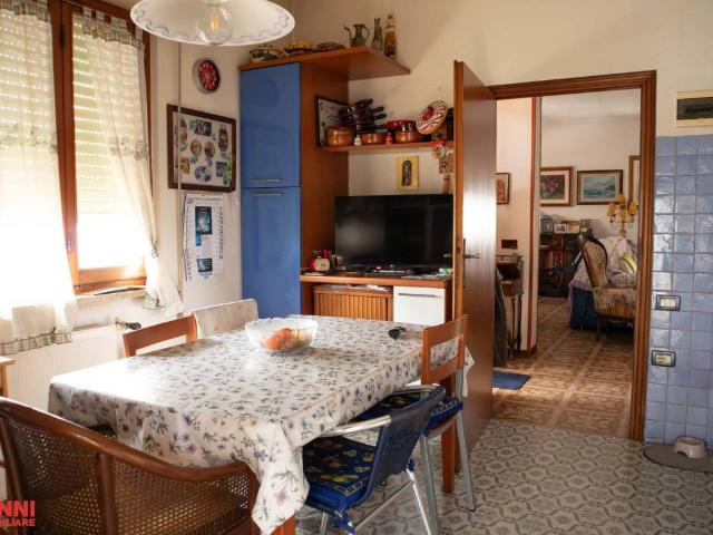 Villa in vendita a Cecina LI