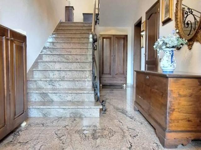 Villa in vendita a Cecina LI
