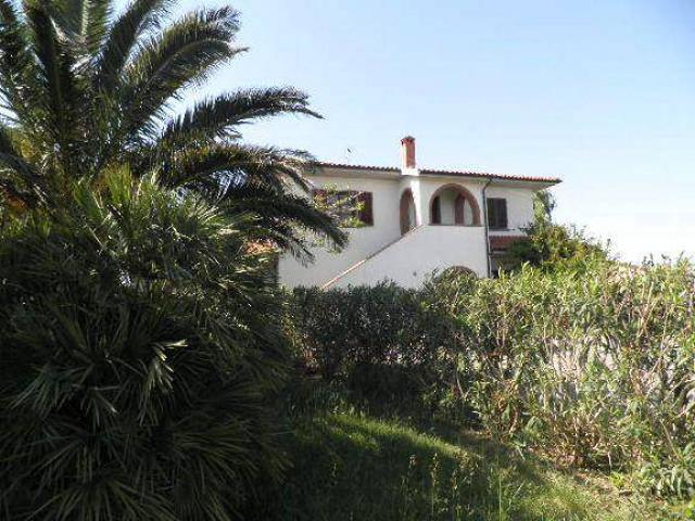 Villa in vendita a Cecina LI