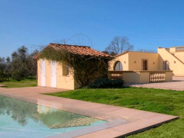 Villa in vendita a Cecina LI