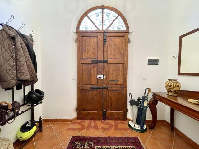 Villa in vendita a Cecina