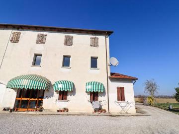 Villa in vendita a Ceggia VE