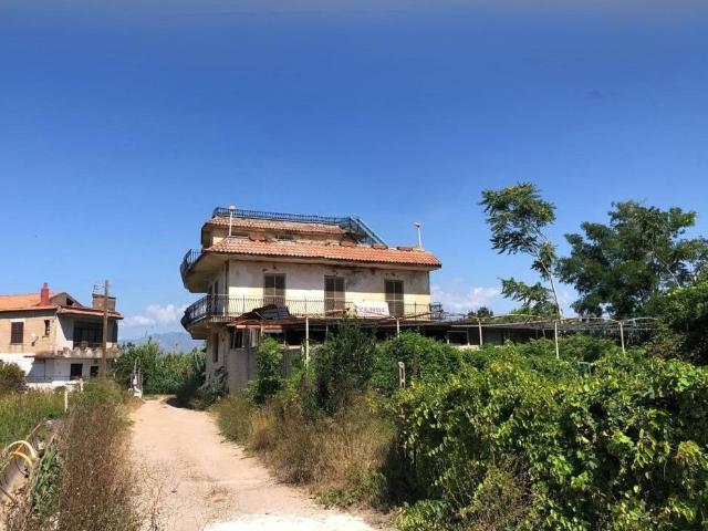 Villa in vendita a Cellole CE