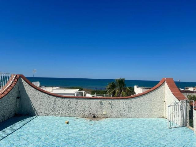 Villa in vendita a Cellole CE