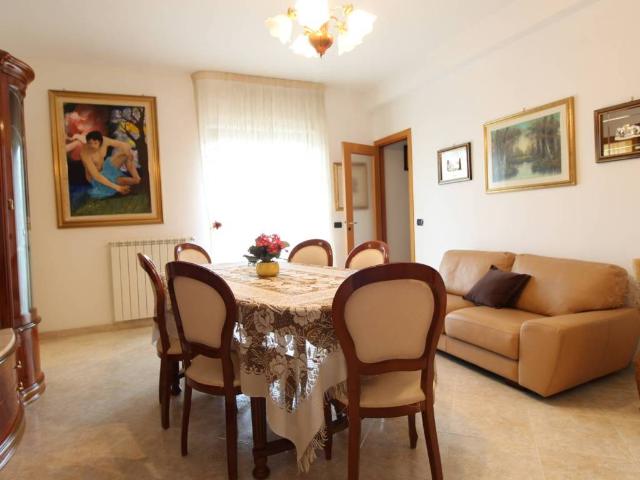 Villa in vendita a Cellamare BA