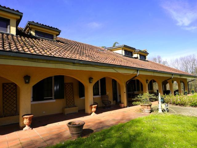 Villa in vendita a Cellarengo, Menab