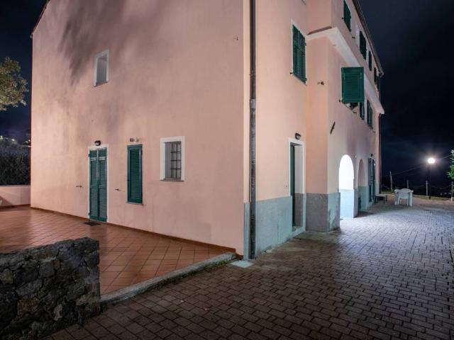Villa in vendita a Celle Ligure SV