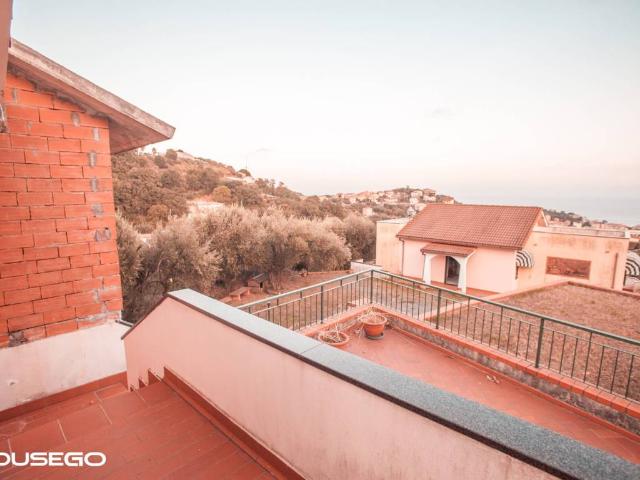 Villa in vendita a Celle Ligure SV