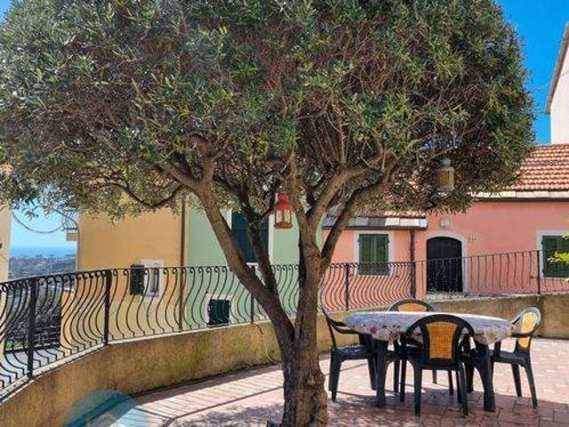 Villa in vendita a Celle Ligure SV