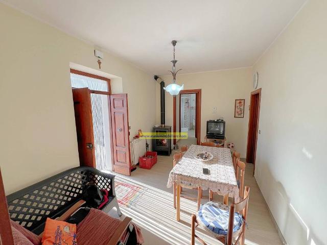 Villa in vendita a Cellino Attanasio TE