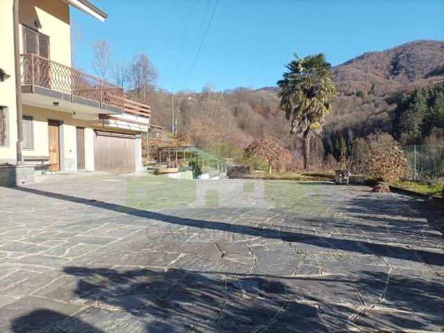 Villa in vendita a Cellio con Breia VC